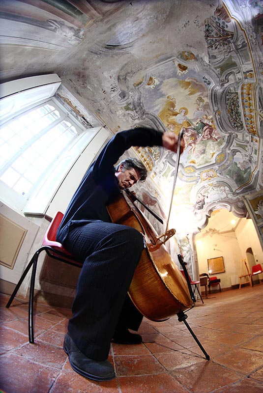 Fotografie Musicisti - Giovanni Ricciardi violoncellista